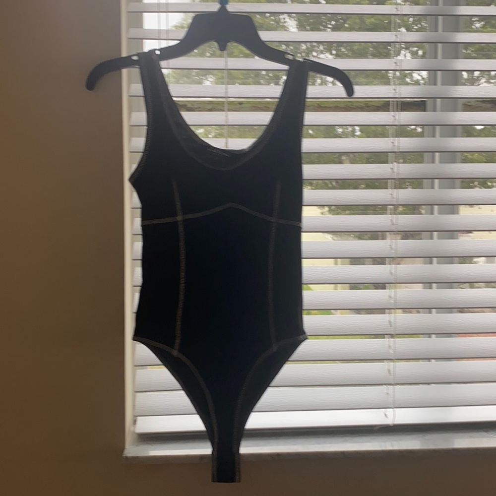 NEW - Picture 1 of 2